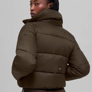 Alo Yoga Gold Rush Puffer Espresso - L
